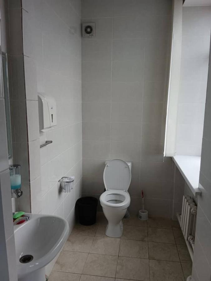 Bekbro Hostel 비슈케크 외부 사진